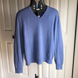 V neck sweater